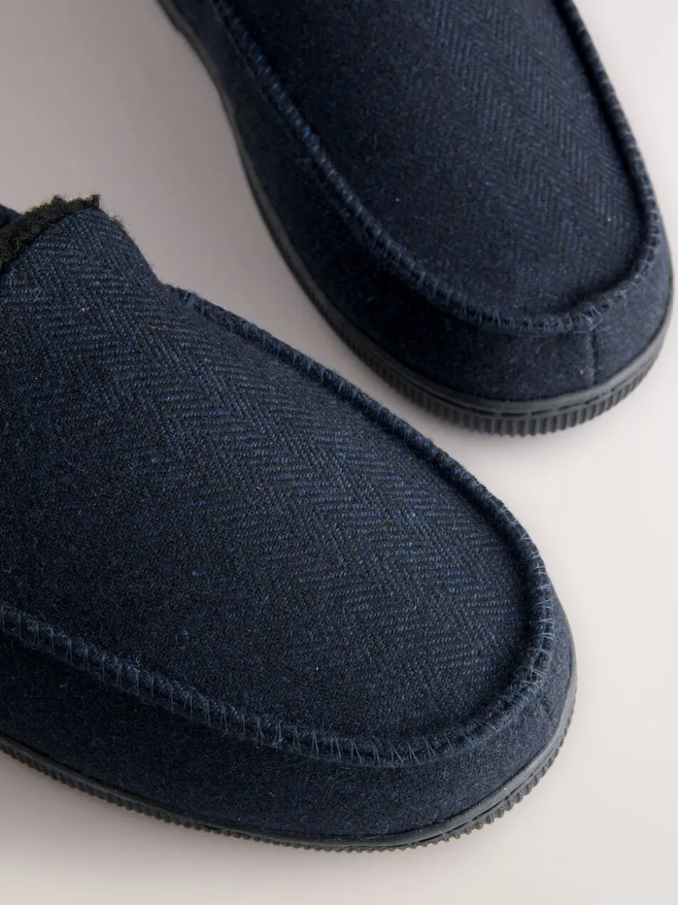 Marineblauw - Closed Back Textured Slippers