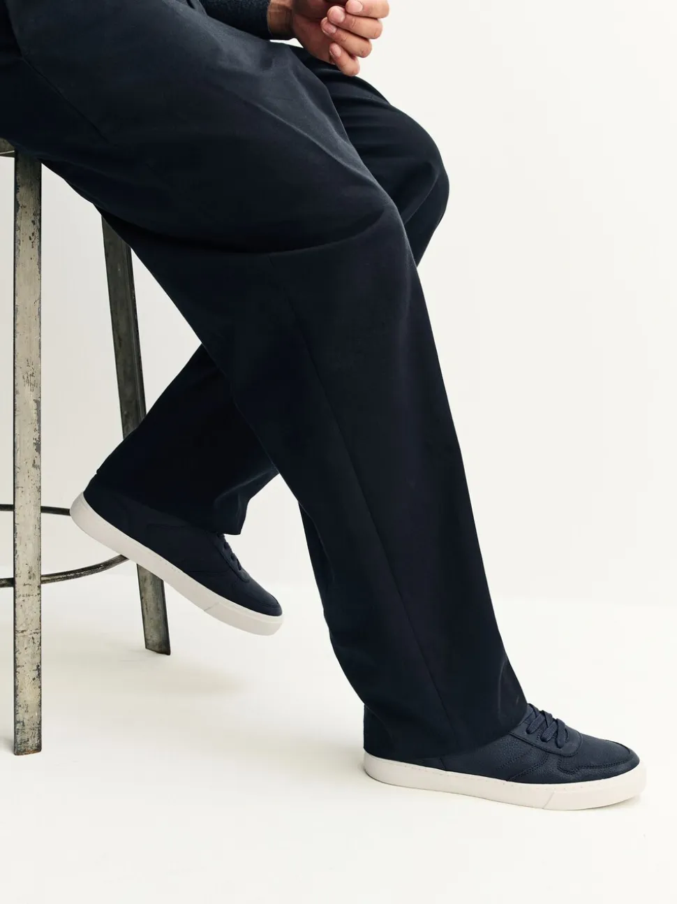 Marineblauw - Low Court Trainers