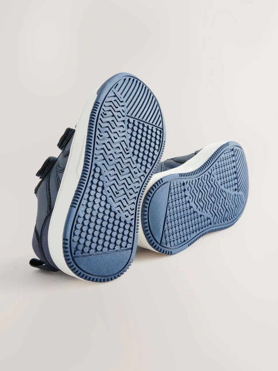 Marineblauw - Trainers met Klittenbandsluiting en twee banden