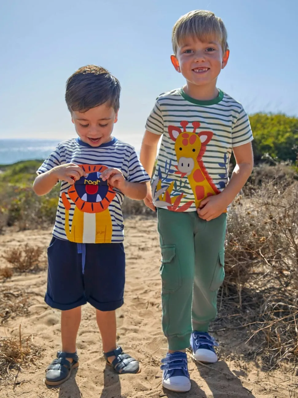 Marineblauw en kakigroen - JoJo Maman Bébé Cargo 100% Cotton Joggers 2 Pack