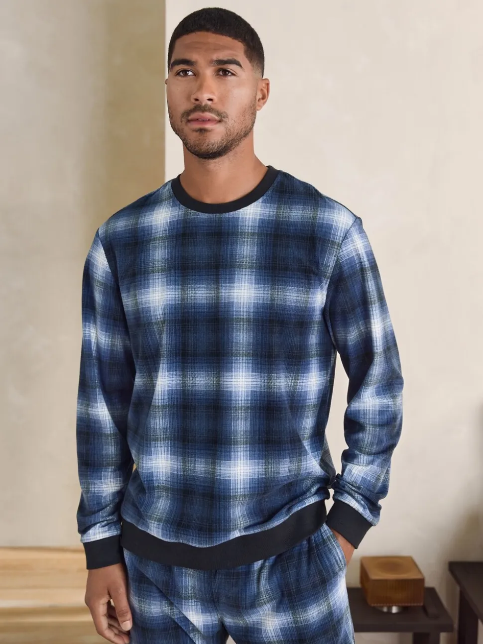 Marineblauw geruit - Motionflex - Behaaglijke pyjama met lange mouwen en boorden