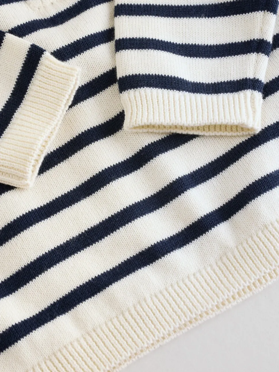 Marineblauw gestreept - Babyset van gebreide top en broek (0mnd-2jr)