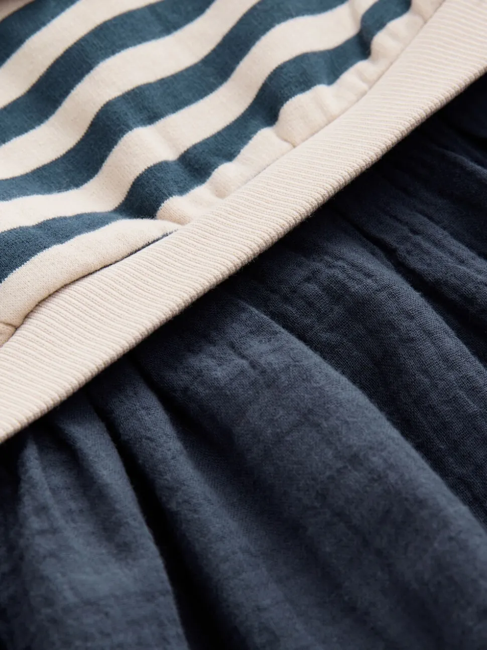 Marineblauw gestreept - Sweatjurk met mesh rok (3mnd -7jr)