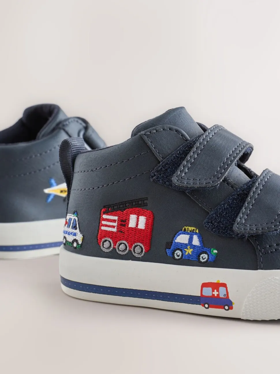 Marineblauw met voertuigprint - Hoge schoenen met klittenbandsluiting