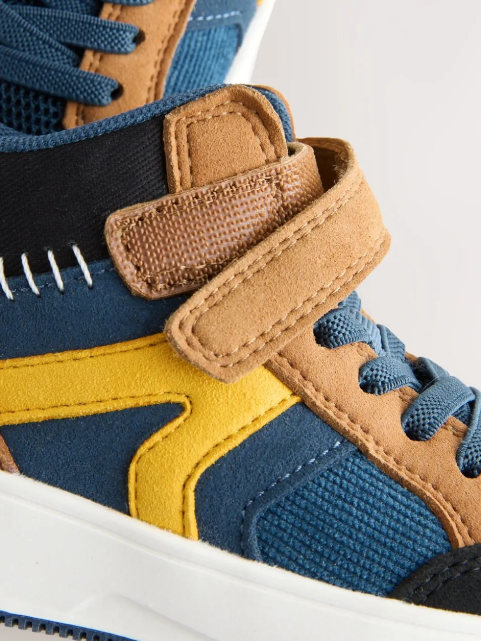 Marineblauw/Lichtbruin Kleurblok - Hoge sneakers met klittenbandsluiting en elastische veters
