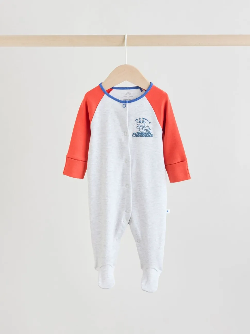 Meerkleurig collegesportstijl - Verpakking van 3 babypyjama's (0 mnd-3 jr)