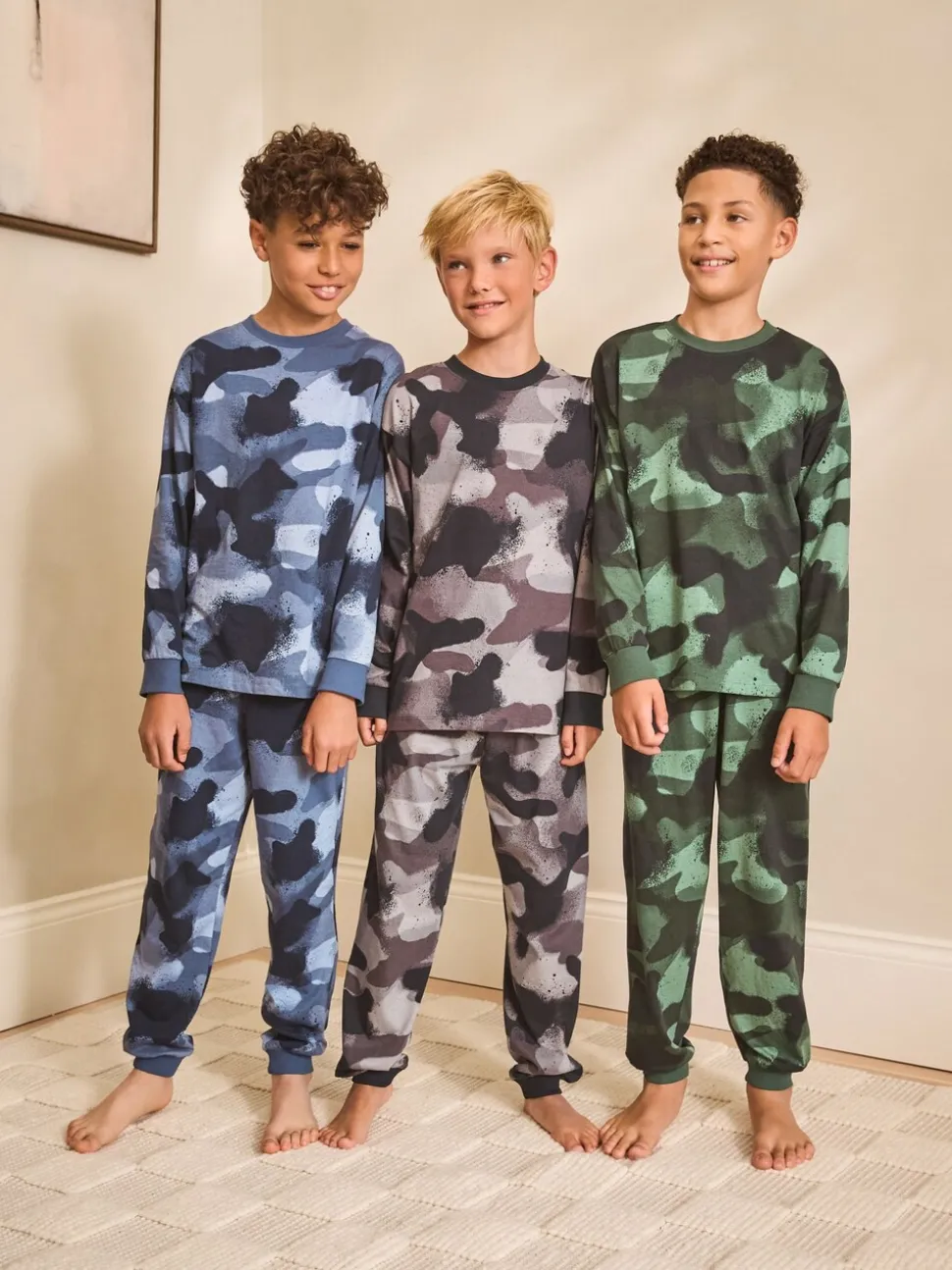 Meerkleurige camouflageprint - Verpakking van 3 pyjama's met lange mouwen (3-16 jr)
