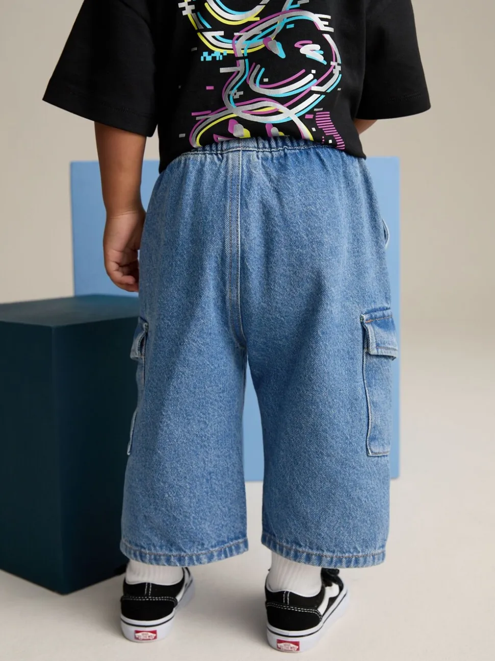 Middenblauw denim - 100% katoenen cargobroek met wijde pijpen en elastische taille (3mnd-7jr)