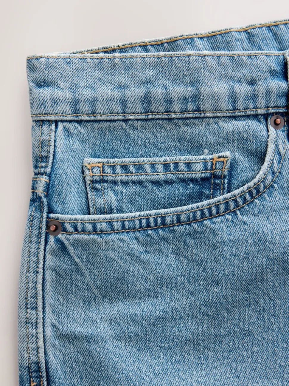 Middenblauw met wassing - EDIT Jort denim shorts