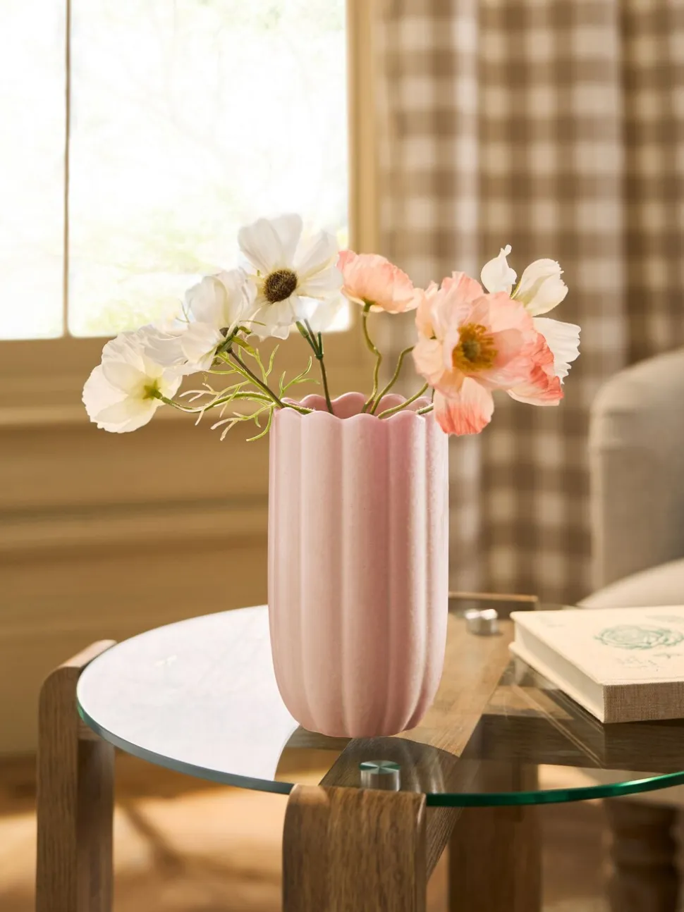 Mini Ceramic Scalloped Vase