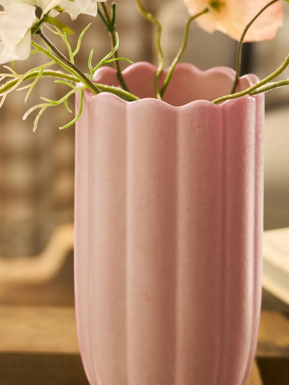 Mini Ceramic Scalloped Vase