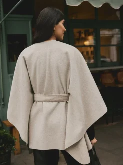 Moutkleurig - Wrap Front Cape Poncho