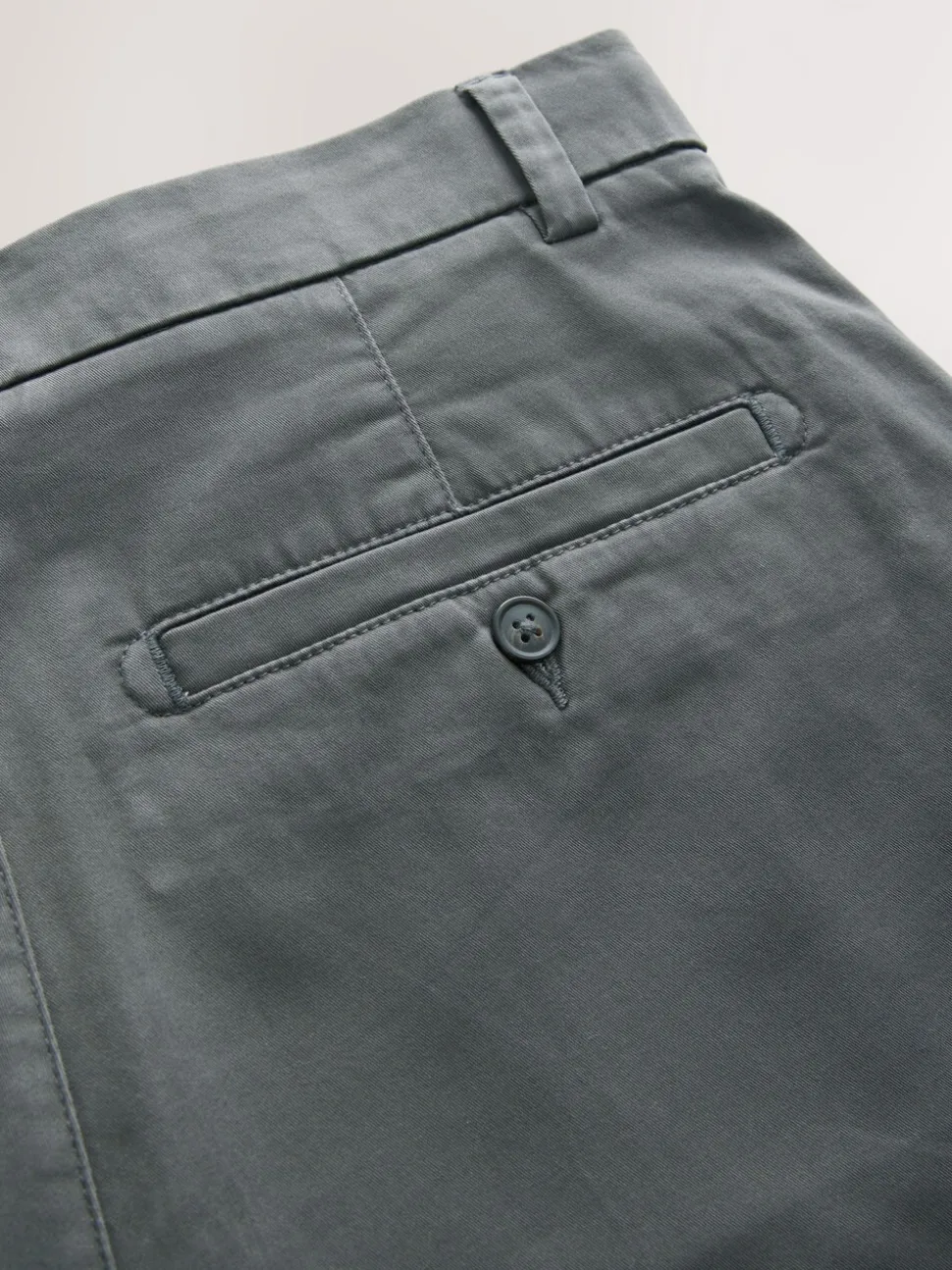 Multi - Ruimvallende pasvorm. - Set van 4 chinoshorts met stretch
