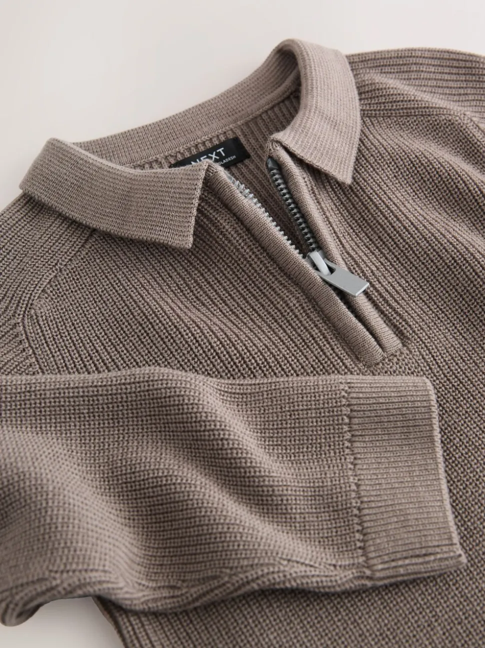 Nertsgrijs/bruin - Poloshirt met lange mouwen en kwartrits (3mnd-7jr)