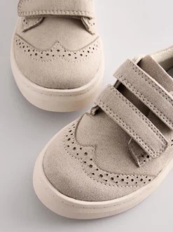 Neutraal - Brogue schoenen met klittenbandsluiting