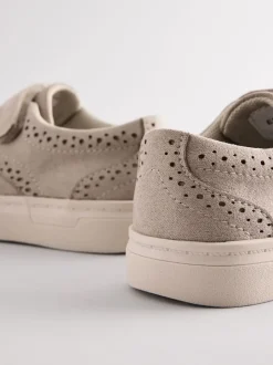 Neutraal - Brogue schoenen met klittenbandsluiting