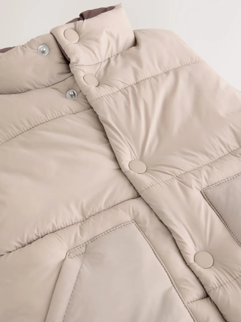 Neutraal - Gewatteerde gilet (3 mnd- 10 jr)