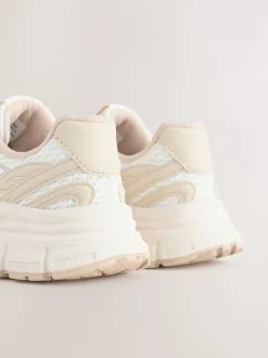 Neutraal - Grove vetersneakers