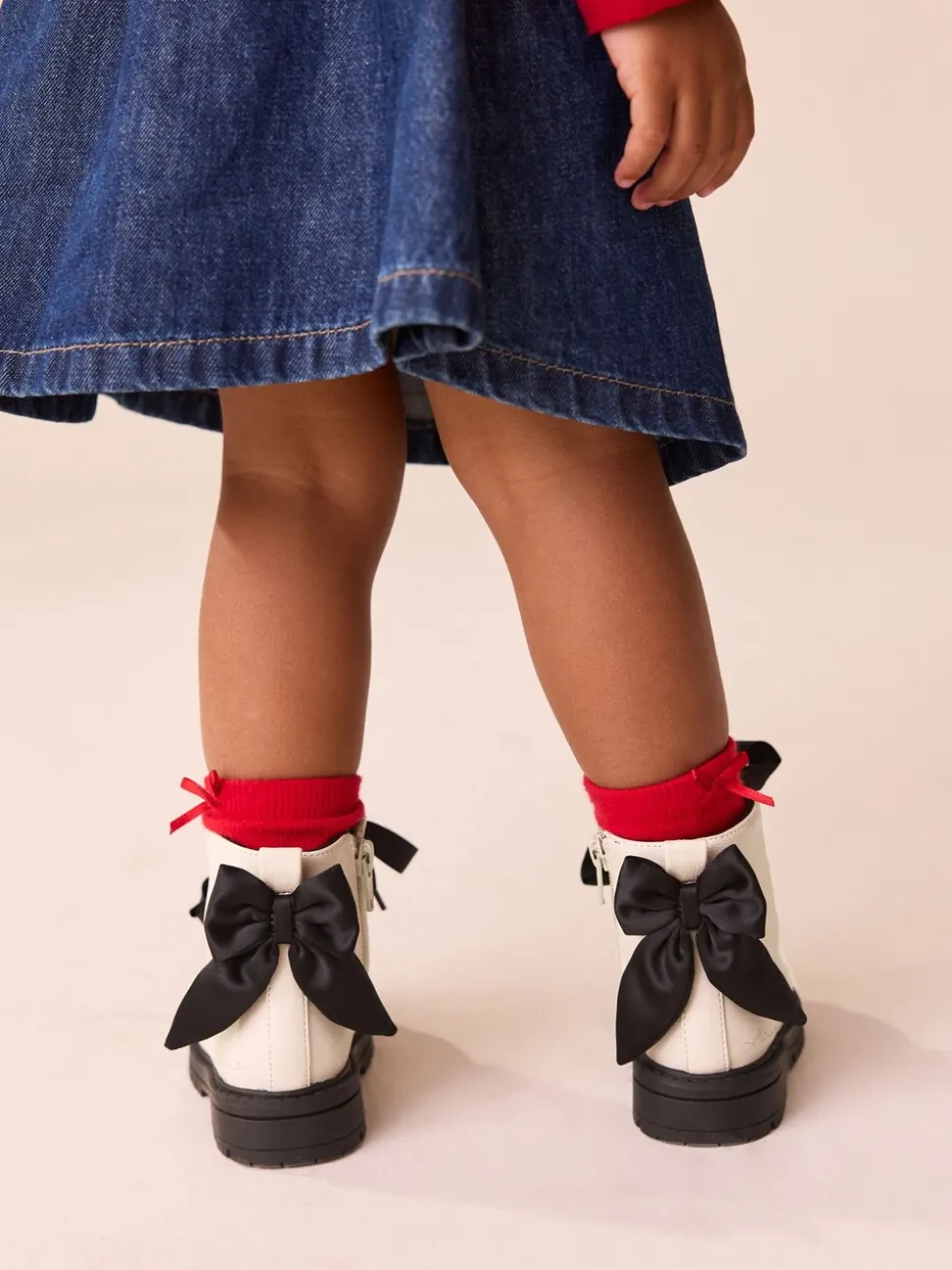 Neutraal - Minnie Mouse Bow Detail Lace Up Enkellaarsjes