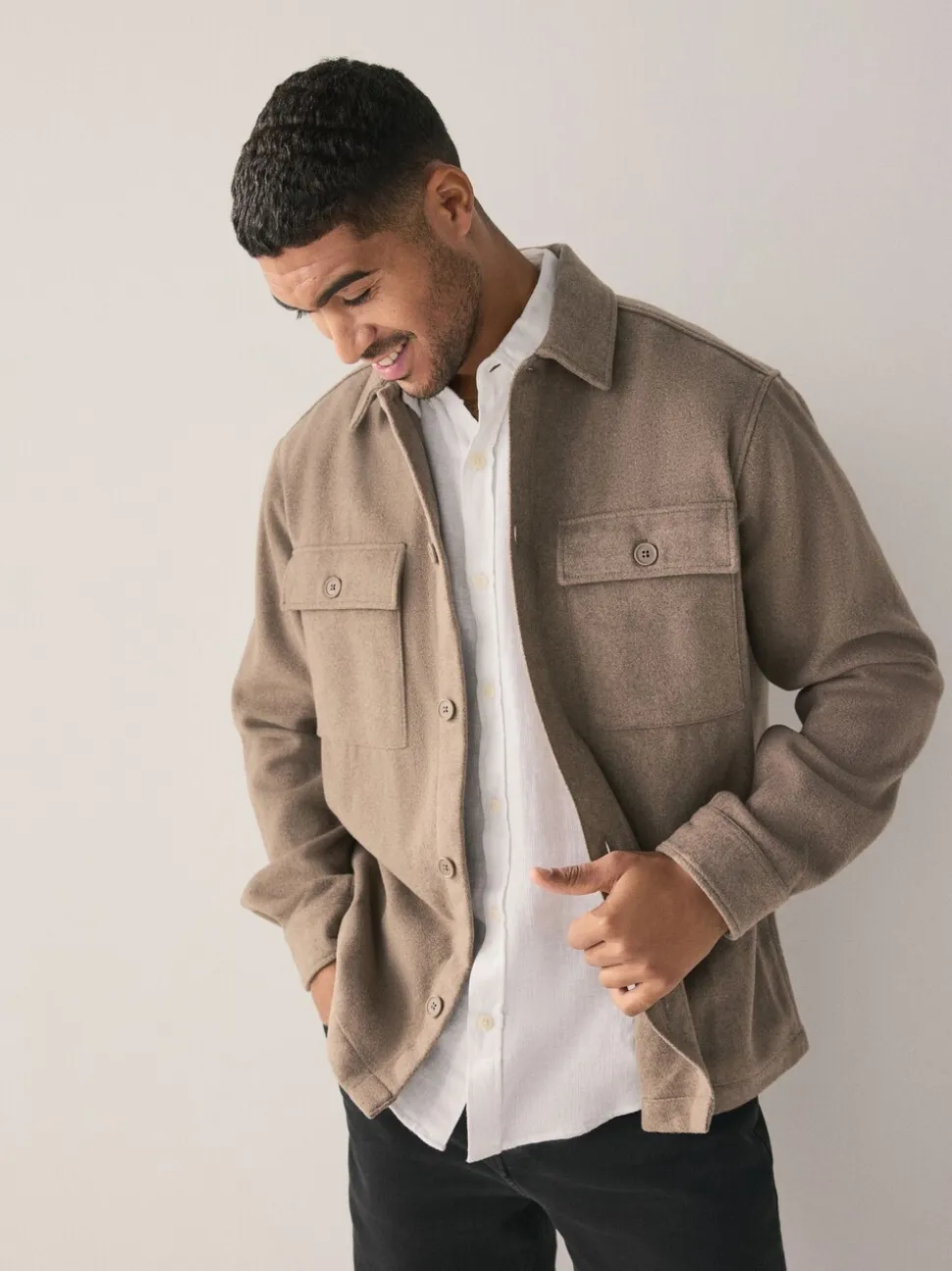 Neutraal - Overshirt met twee zakken en wol