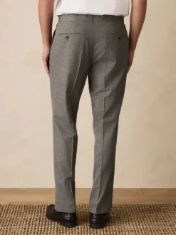 Neutraal - Regular Tapered Fit Smart Textured Soft Touch Trousers