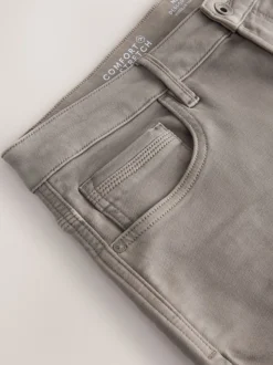 Neutraal - Standaard toelopende pasvorm - Comfortabele stretchjeans