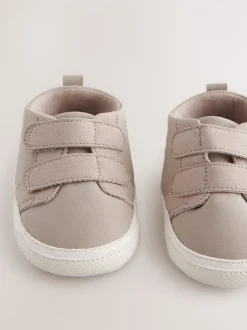 Neutraal - Touch Fastening Baby Trainers (0-2mths)