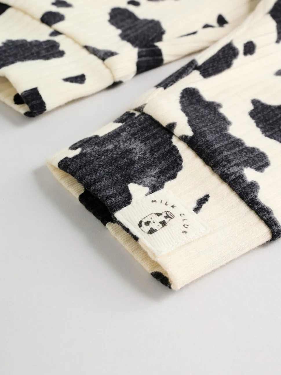 Neutral/Cow Milk Club Printed - Sweat and Leggings Baby Set (0mths-2yrs)