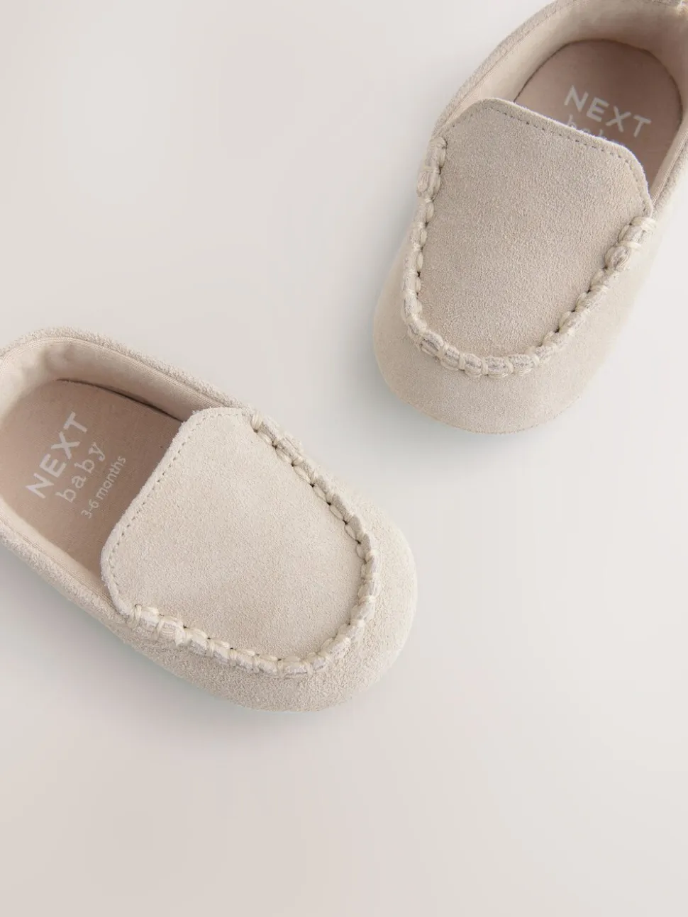 Neutrale instappers - Suède babyschoenen (0-2mnd)