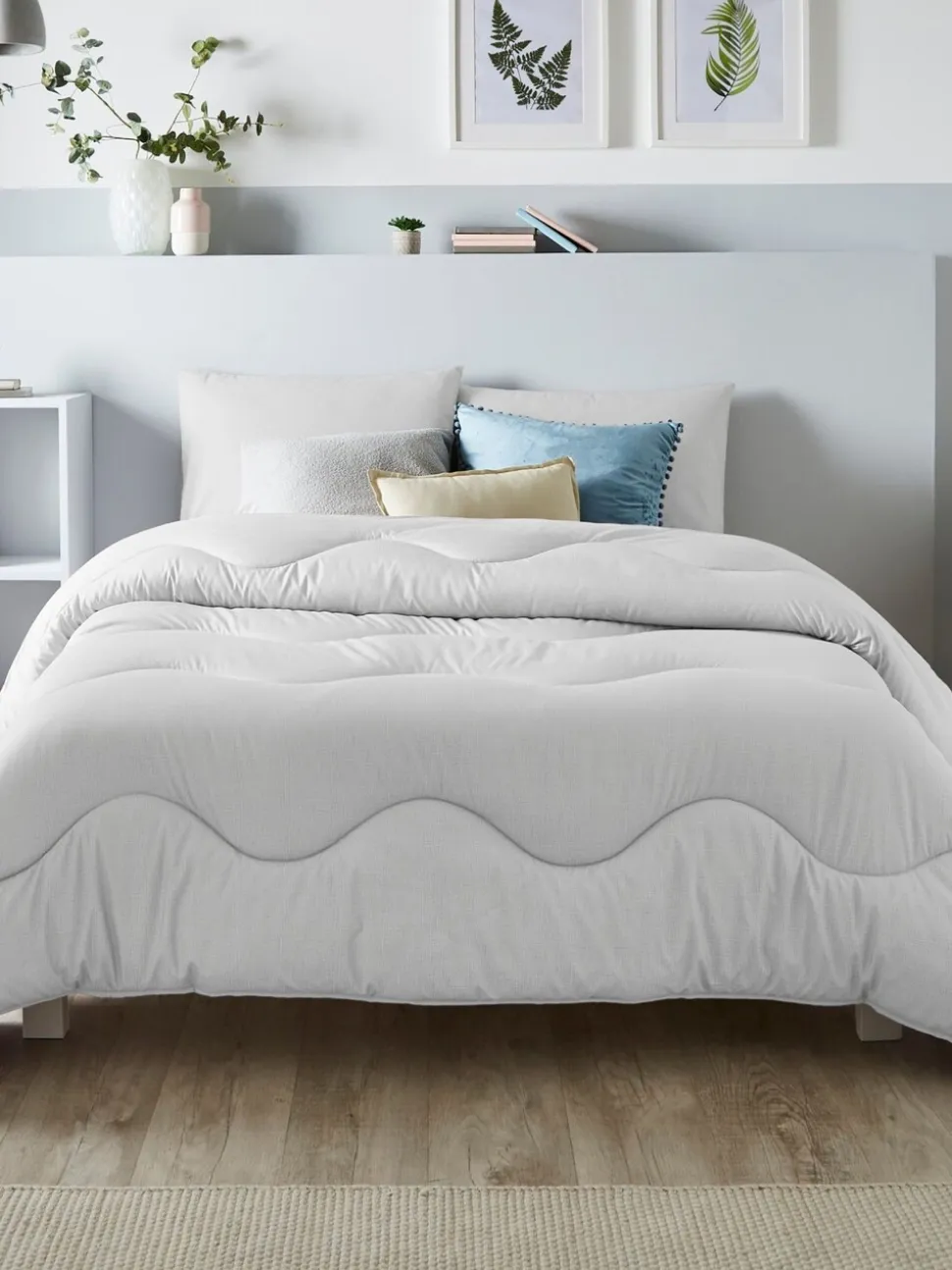 Night Lark Linen 4.5 Tog Coverless Duvet