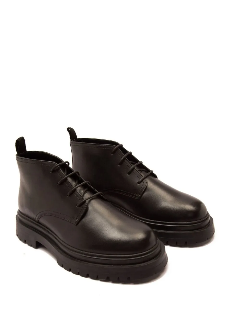 Off The Hook Hardrock Leather Lace-Up Chukka Ankle Boots
