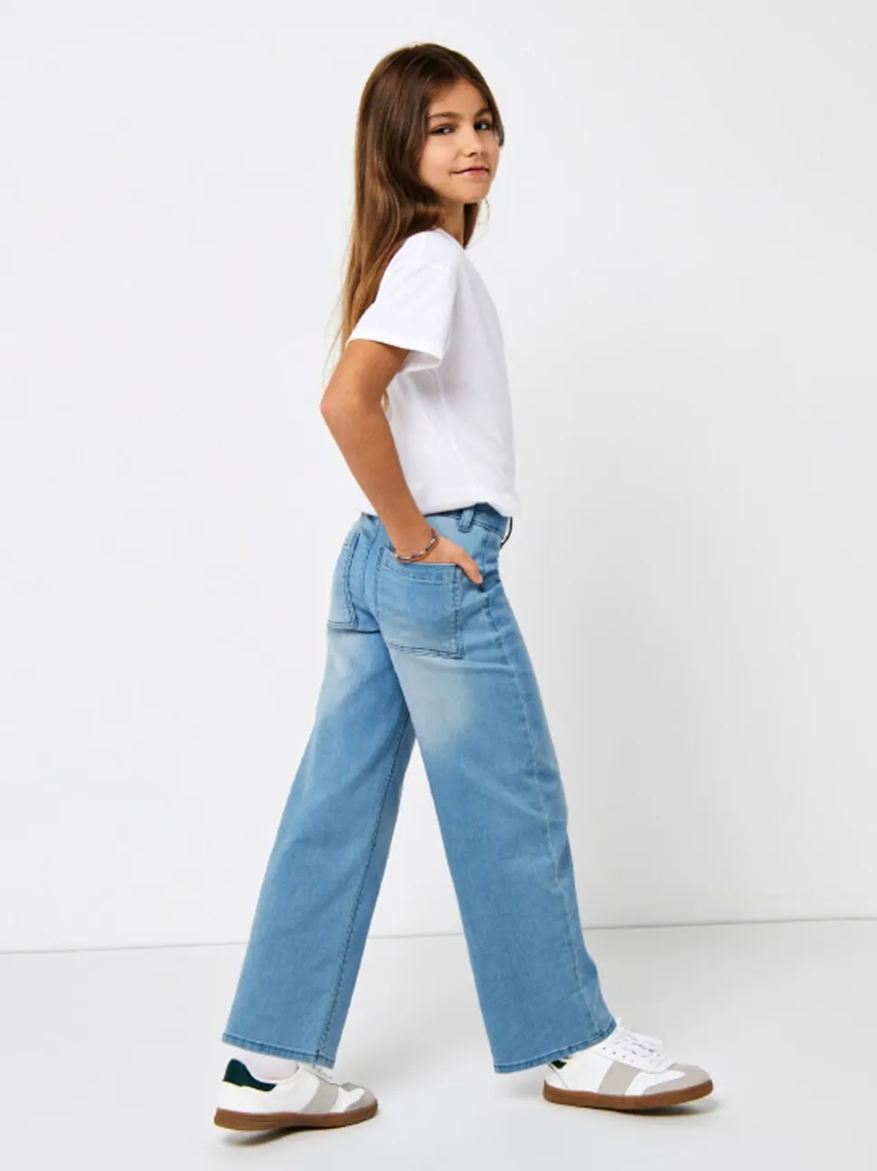 ONLY jeans met wijde pijpen, stretch en verstelbare taille