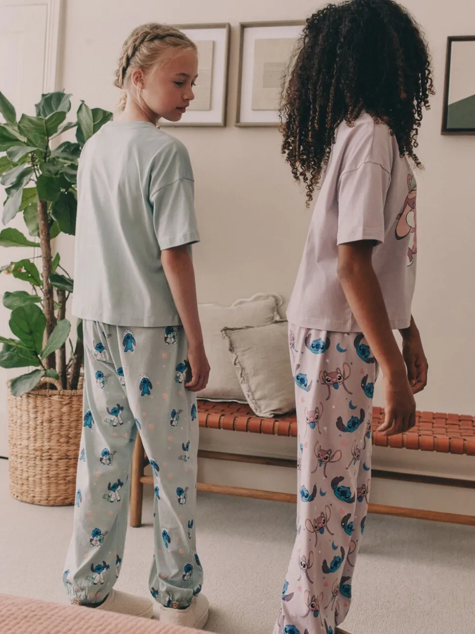 Paars/groen - Lilo & Stitch Joggers Pyjamas 2 Pack (3-16yrs)