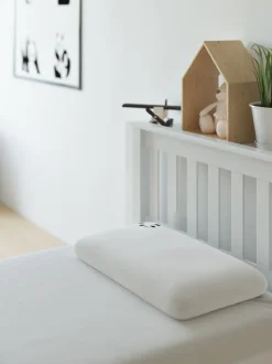 Panda London Medium Pillow 4+Years