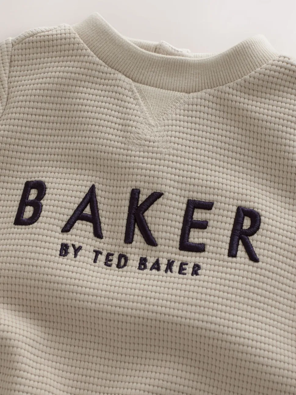 Pastelgeel - Baker by Ted Baker Textured Long Sleeve Romper