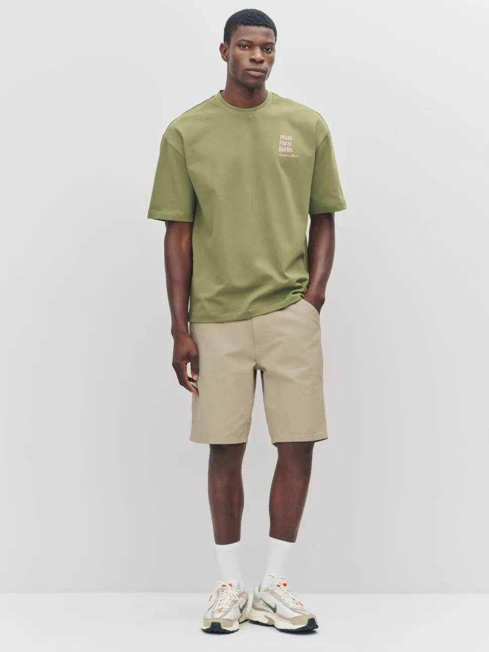 Pastelgeel - Canvas Carpenter Short