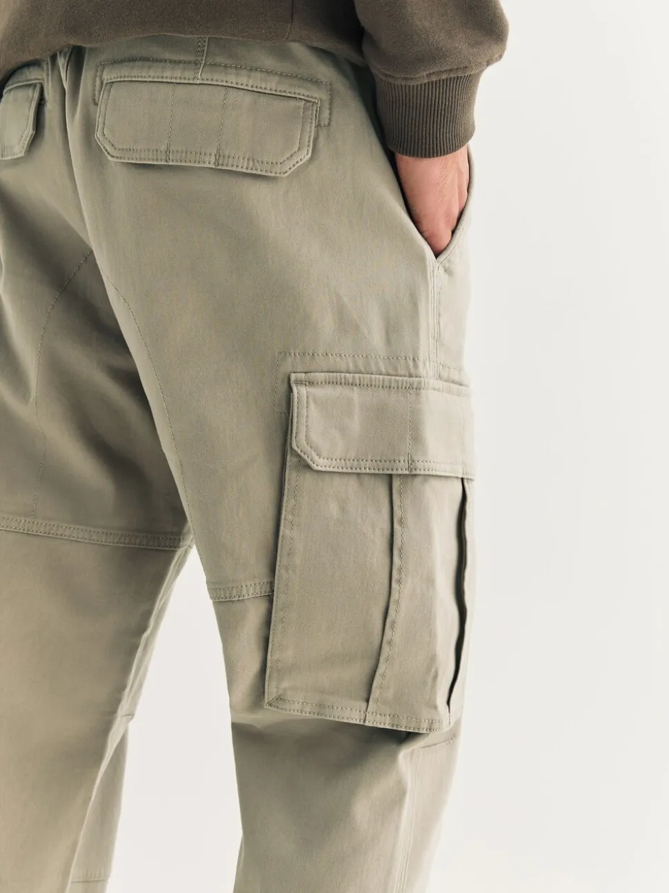 Pastelgeel - Slim Fit - Katoenen cargostretchbroek