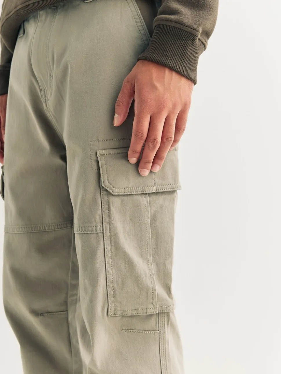 Pastelgeel - Slim Fit - Katoenen cargostretchbroek