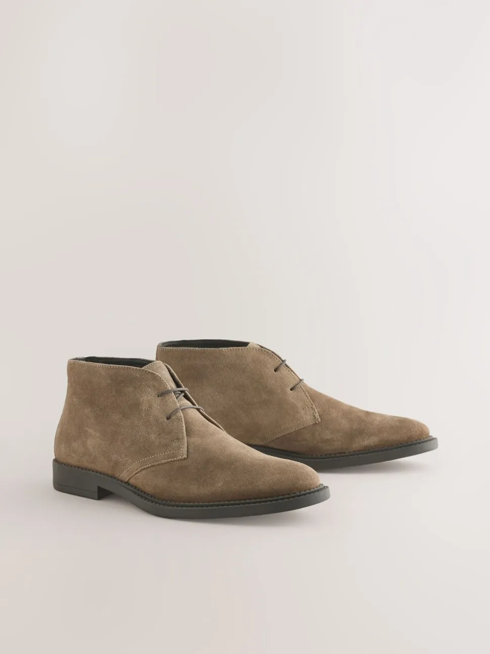 Pastelgeel - Smart Suede Chukka Boots