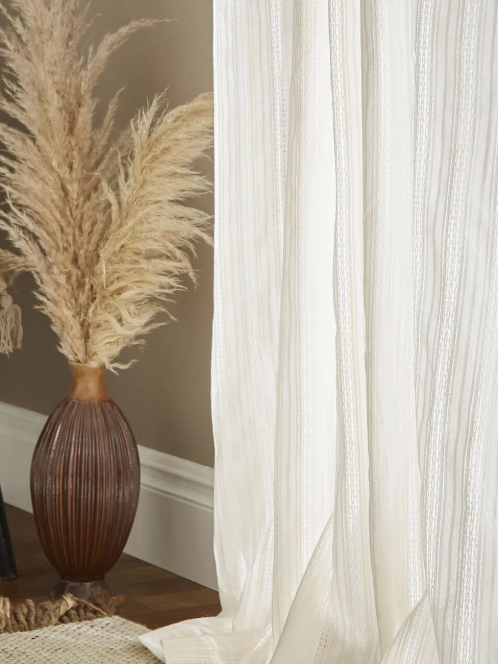 Pineapple Elephant doorzichtige Zofia voile met broderie