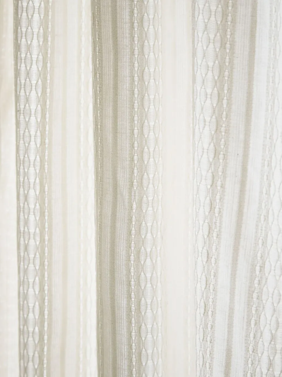 Pineapple Elephant doorzichtige Zofia voile met broderie