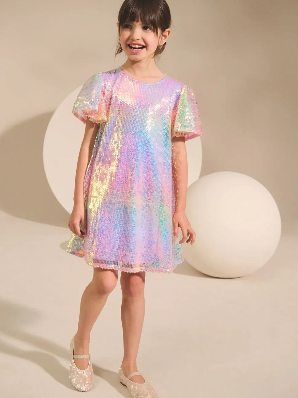Regenboog - Feestelijke jurk met engelmouwen en pailletten (3-16jr)