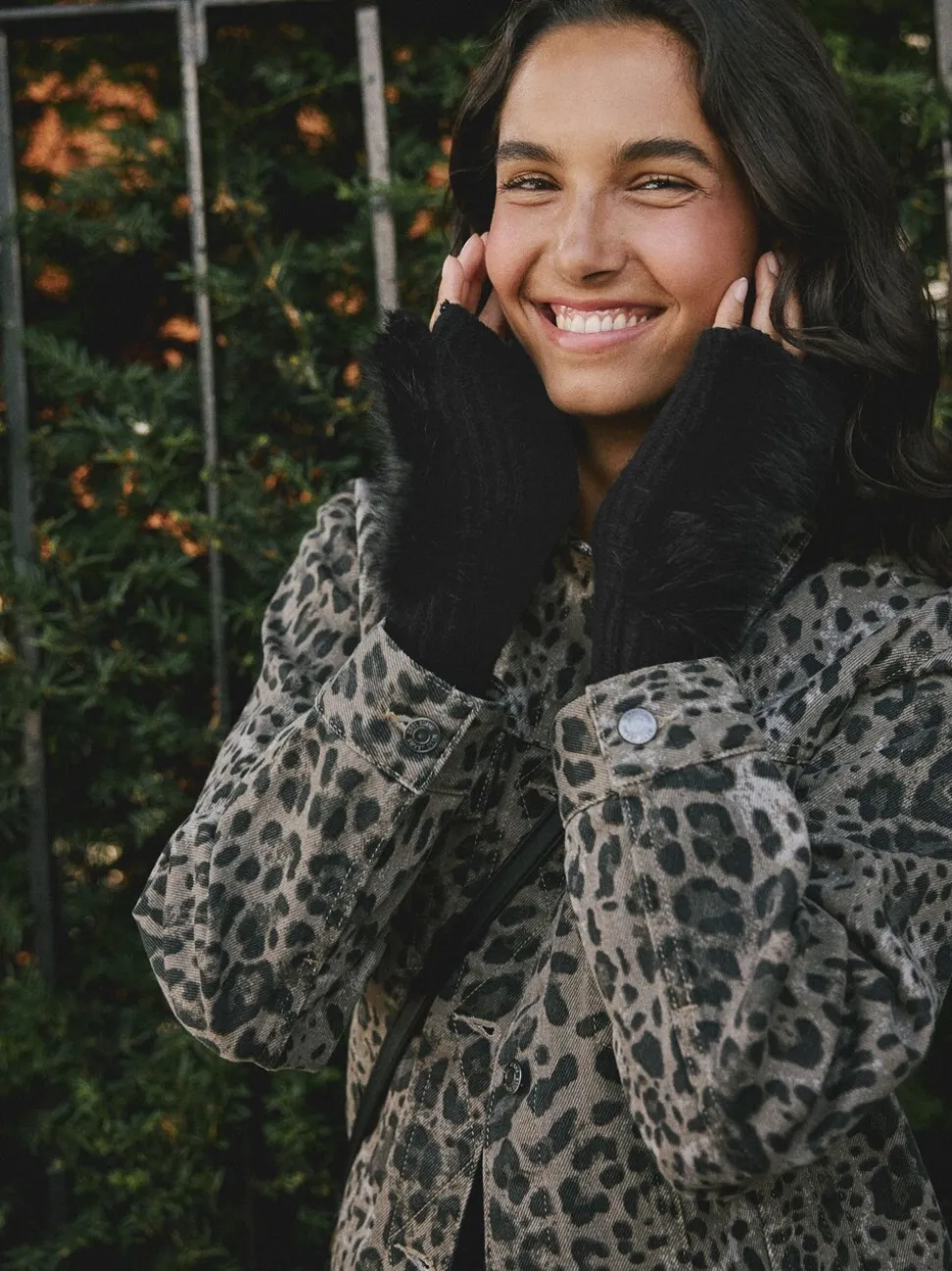 Rockett St George Faux Fur Handwarmers Gloves