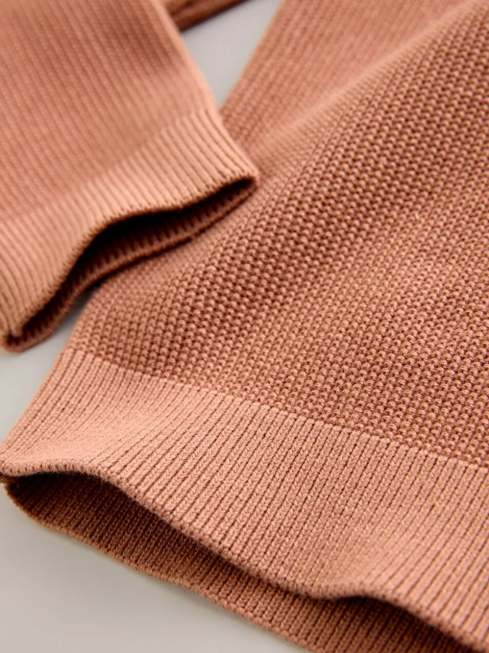 Roestbruin - Gebreid poloshirt met rits bij de hals en lange mouwen (3-16jr)