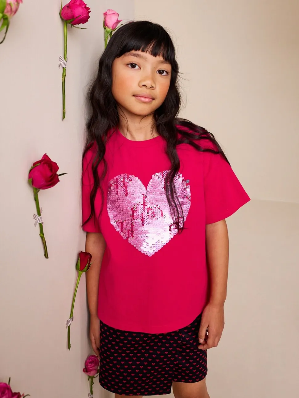 Rood met hartjesprint - T-shirt met lovertjes (3-16 jr)