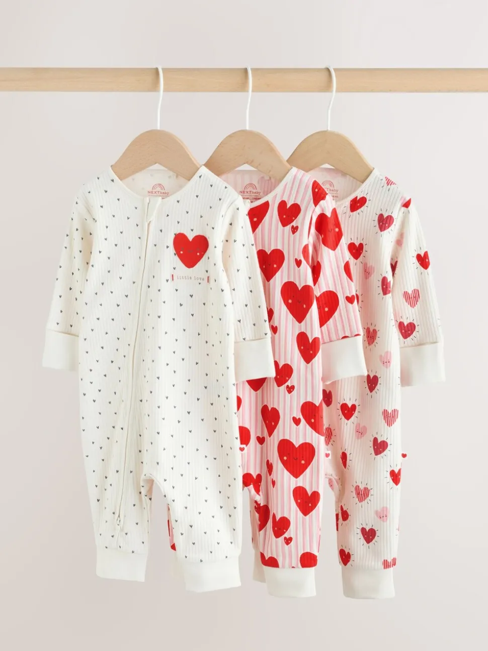 Rood met hartjesprint - Verpakking van 3 babyslaappakjes met tweewegrits (0 mnd - 3 jr)