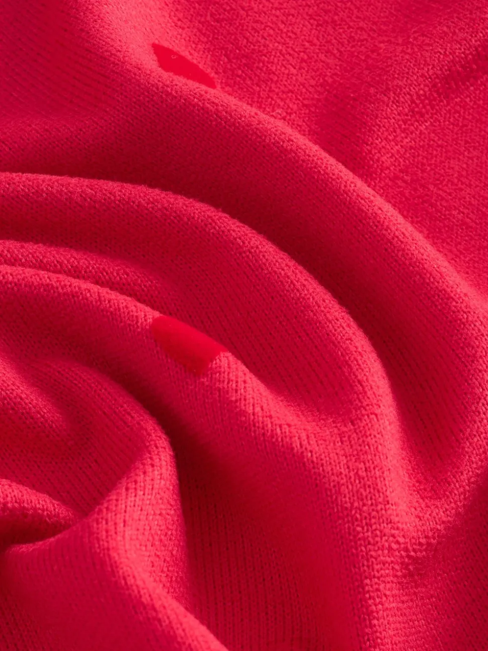 Rood met sterren - Zachte pyjama met lange mouwen en hartjesprint