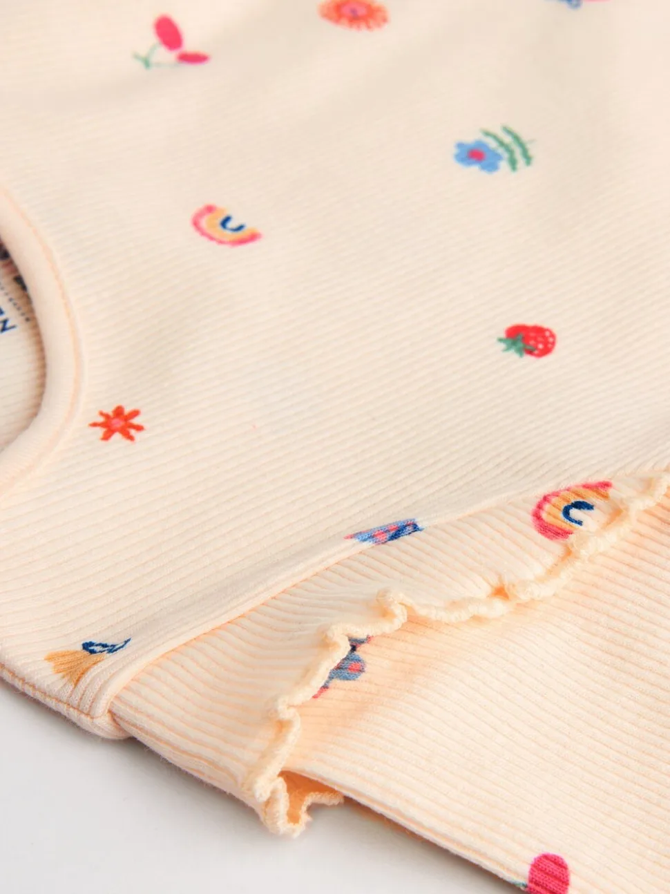 Roomkleurig met vrolijke figuurtjes - 2 -delige babyset van top en legging (0mnd -2jr)