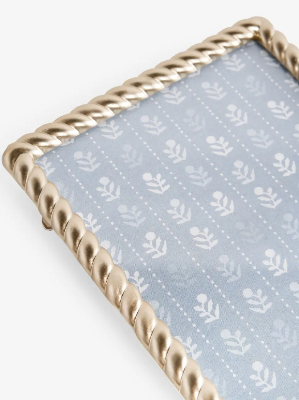 Rope Twist Metal Photo Frame