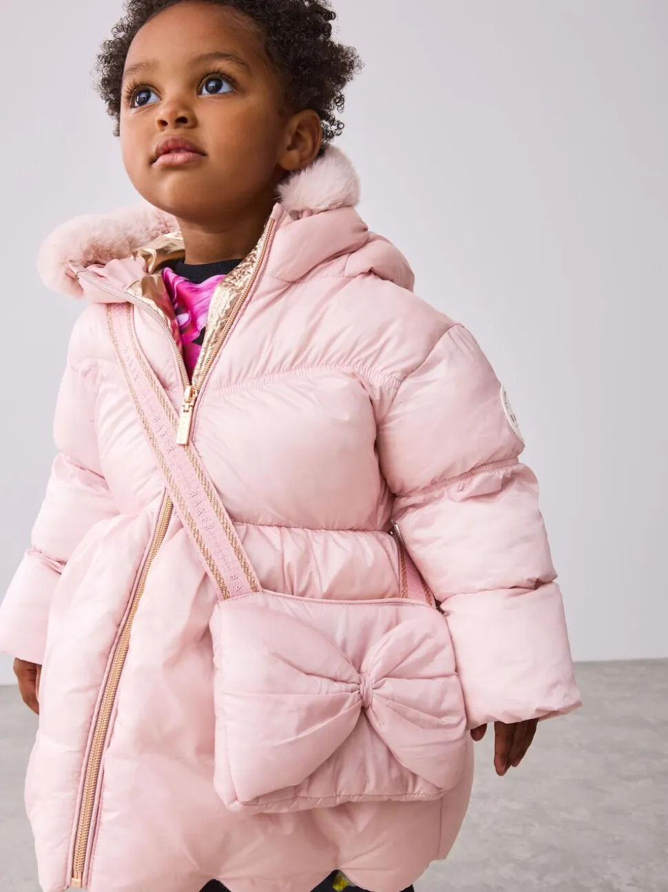 Roze - Baker by Ted Baker Regenbestendige gewatteerde jas met geschulpte rand en afneembare tas